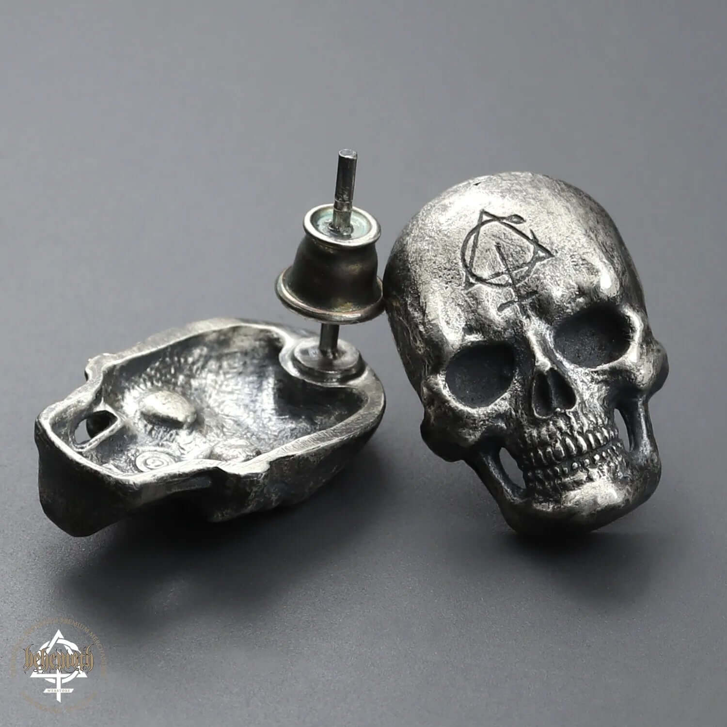 Behemoth 'Contra Skull' sterling silver stud earrings - Image 4