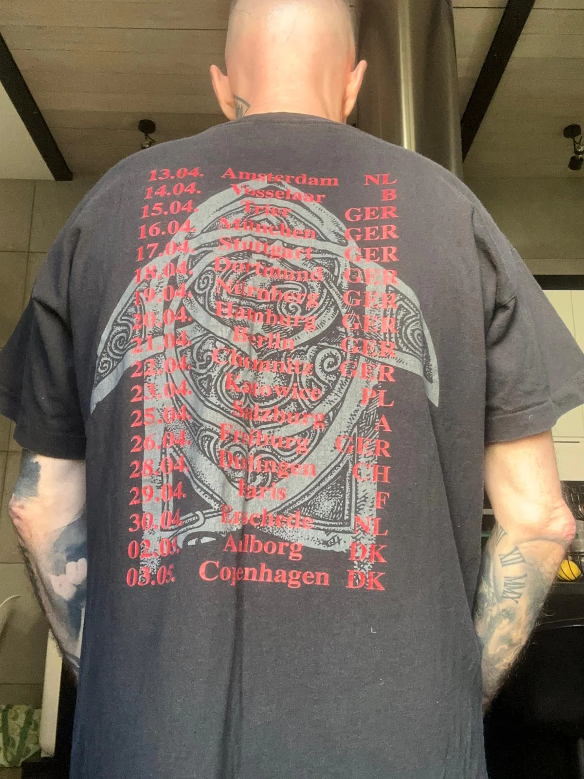 Vintage Hell – GRAVE – 90’s Tour Shirt (T-Shirt) - Image 3