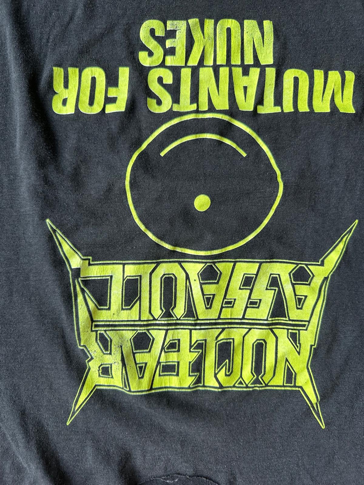 Vintage Hell – NUCLEAR ASSAULT – OG 80’s Cut-Off (T-Shirt) - Image 5